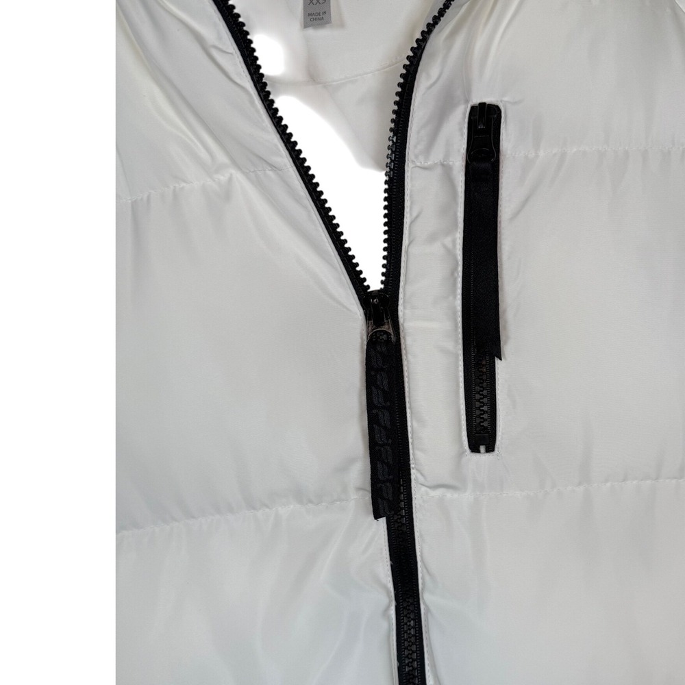 NWOT FABLETICS Adventure Puffer Coat, Porcelain/Black, Size XXS - Picture 9 of 13